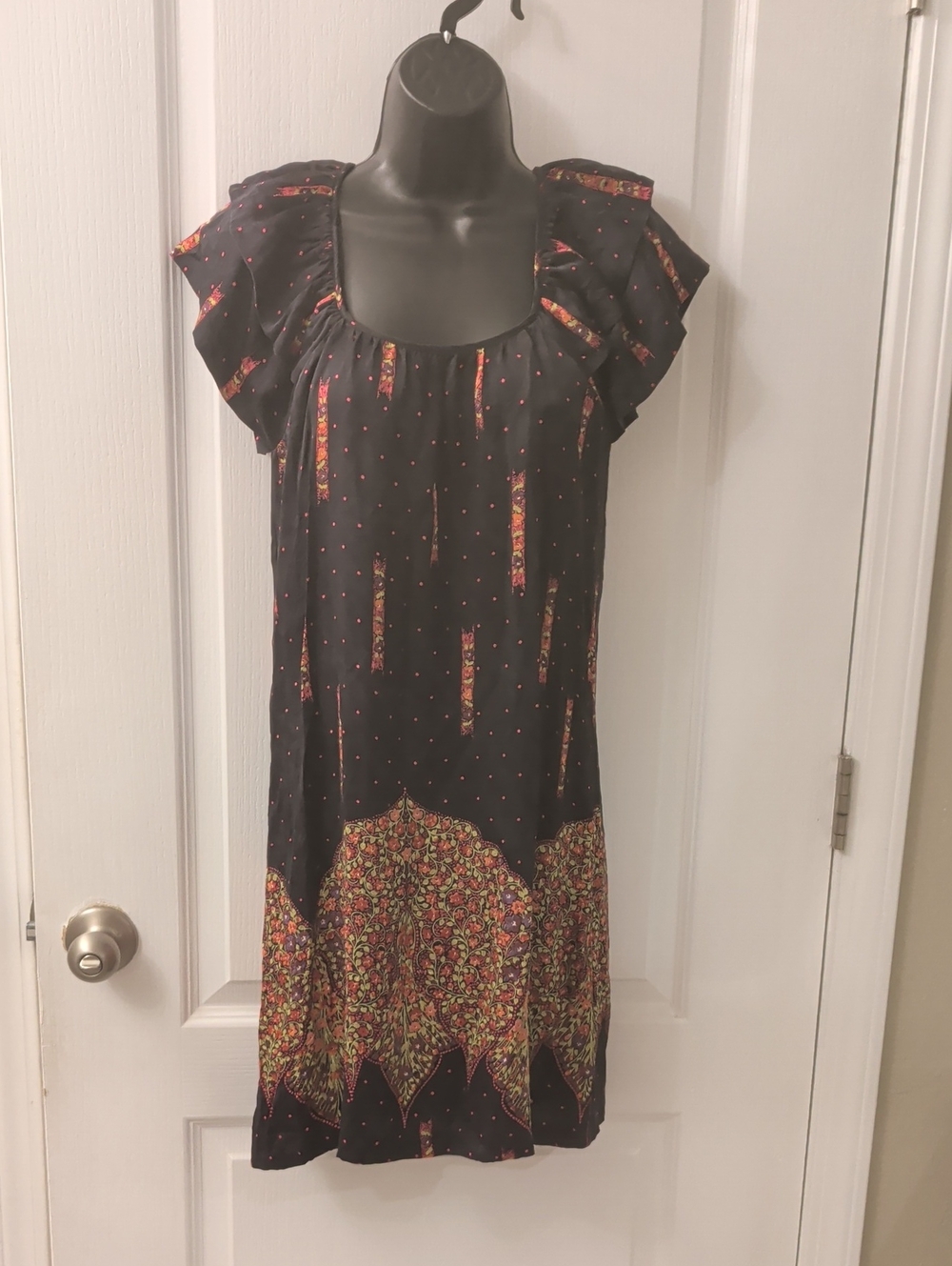 Tori Richard 100% Silk Dress Black Floral Border Short Sleeve Dress